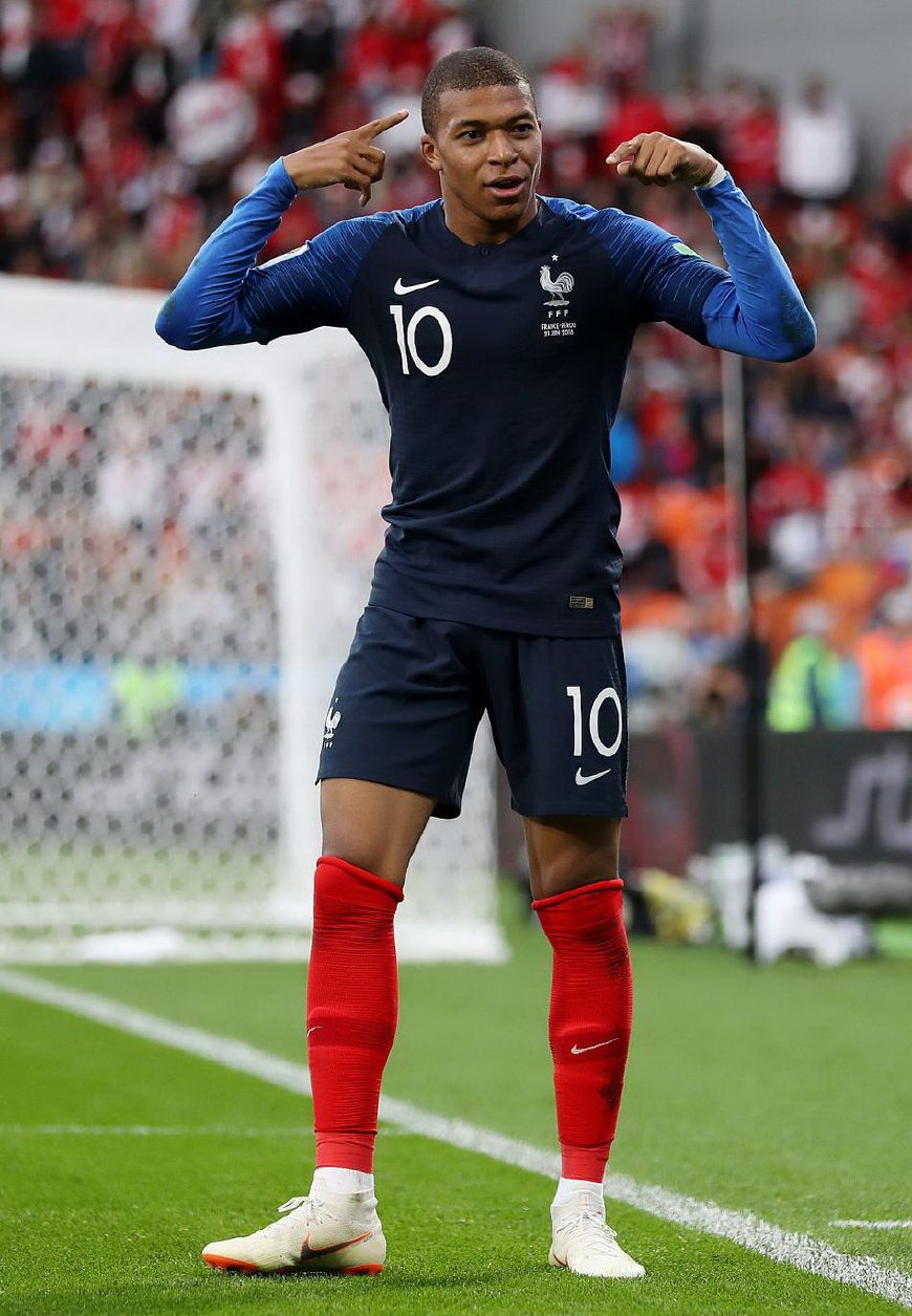 2025／26赛季英超：阿森纳三大主力伤情成谜，每个小时都非常关键（2025／26赛季英超焦点：阿森纳三大主力伤情未明，每小时都是关键时刻）