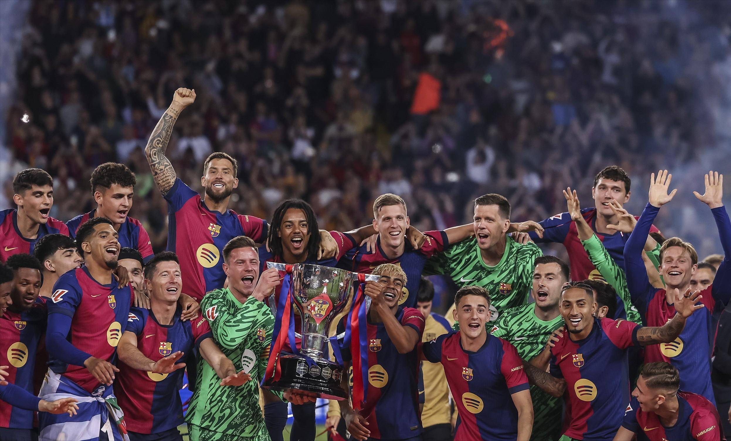 阿什利·科尔打造他心目中最完美的英超后卫（阿什利·科尔定义他心中的英超理想后卫）