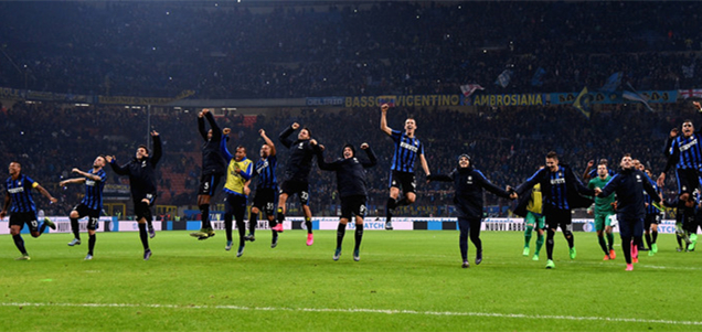 或将迎亚冠二级首秀！利雅得胜利晒球队训练照：C罗出镜（或将上演亚冠2级首秀？利雅得胜利晒训练照，C罗现身）