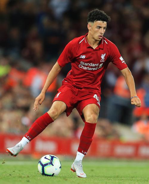 雷迪克：湖人目前首要任务是保护詹姆斯，而不是让他凑场次评奖