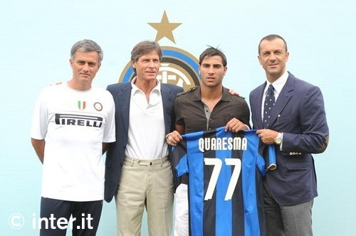 美记：马刺不愿放弃卡斯尔和哈珀，即便交易对象是字母哥