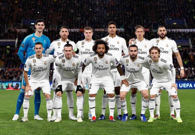 欧冠半场：马杜埃凯破门，因卡皮耶中柱，阿森纳1-0布鲁日（欧冠半场战报：马杜埃凯建功，因卡皮耶中框，阿森纳暂1-0领先布鲁日）