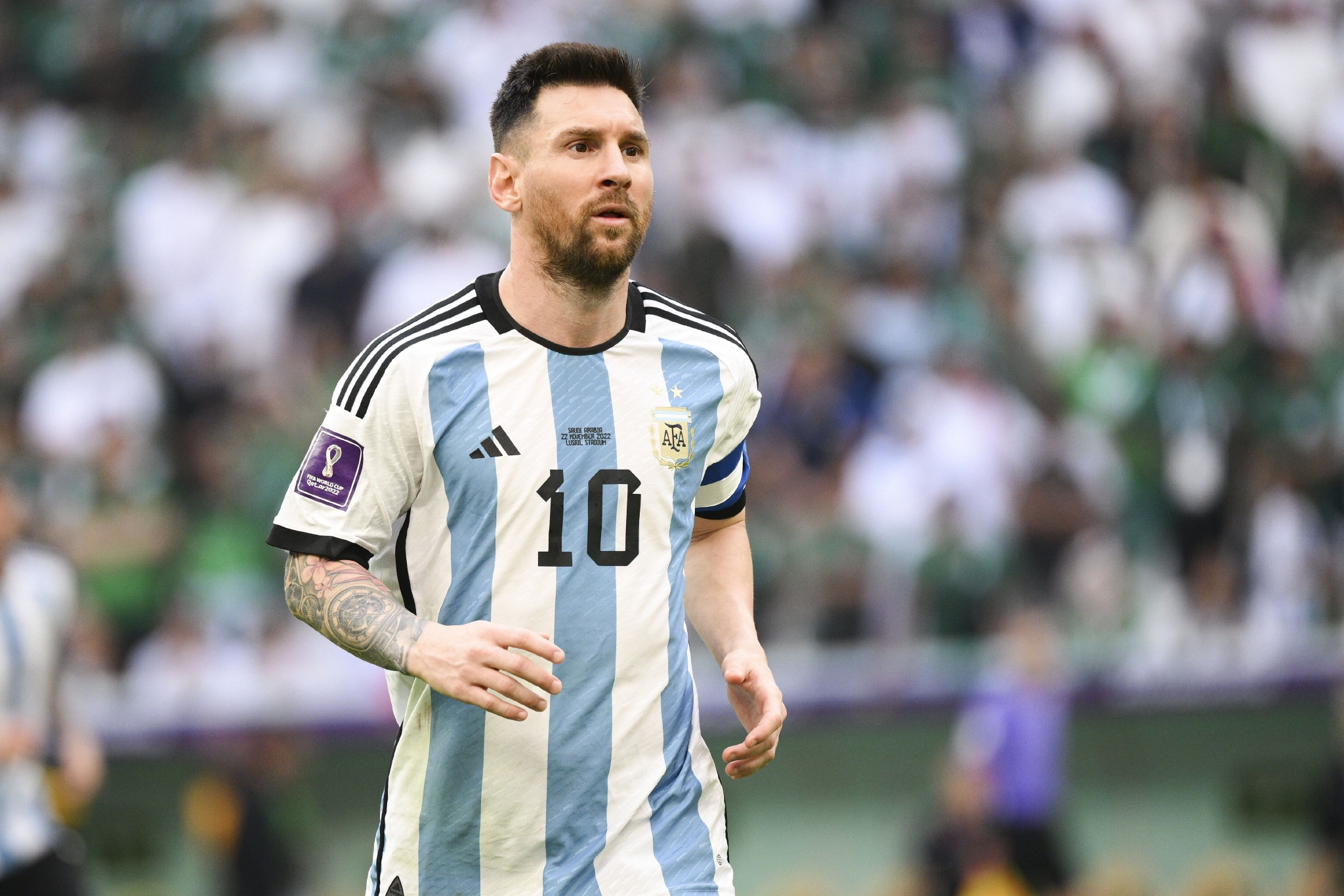 环足奖年度最佳女足球员候选：邦马蒂、普特利亚斯、凯莉在列（邦马蒂、普特利亚斯、凯莉入围环足奖年度最佳女足球员）