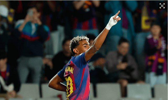 足球报：目前中国足协持证教练总数已突破11.4万（《足球报》：中国足协持证教练人数已超11.4万）