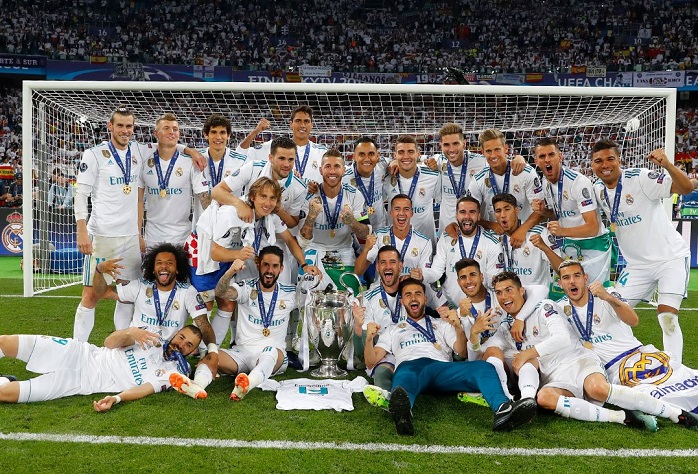 各项悬念今晚揭晓！关于2025FIFA颁奖礼，老哥们需要关注这些（2025 FIFA颁奖礼今晚揭晓：这些看点别错过）