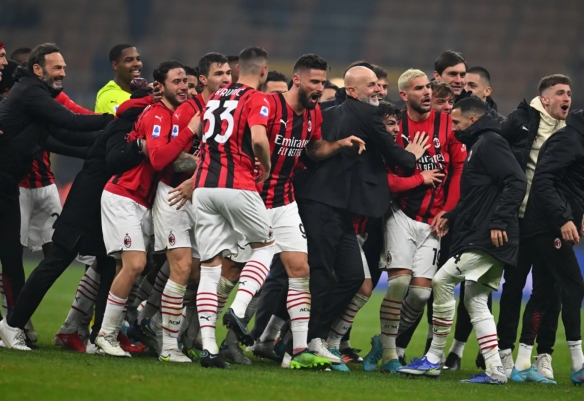 瑞天空：热刺、利物浦与扬-迪奥曼德的团队展开深度接触