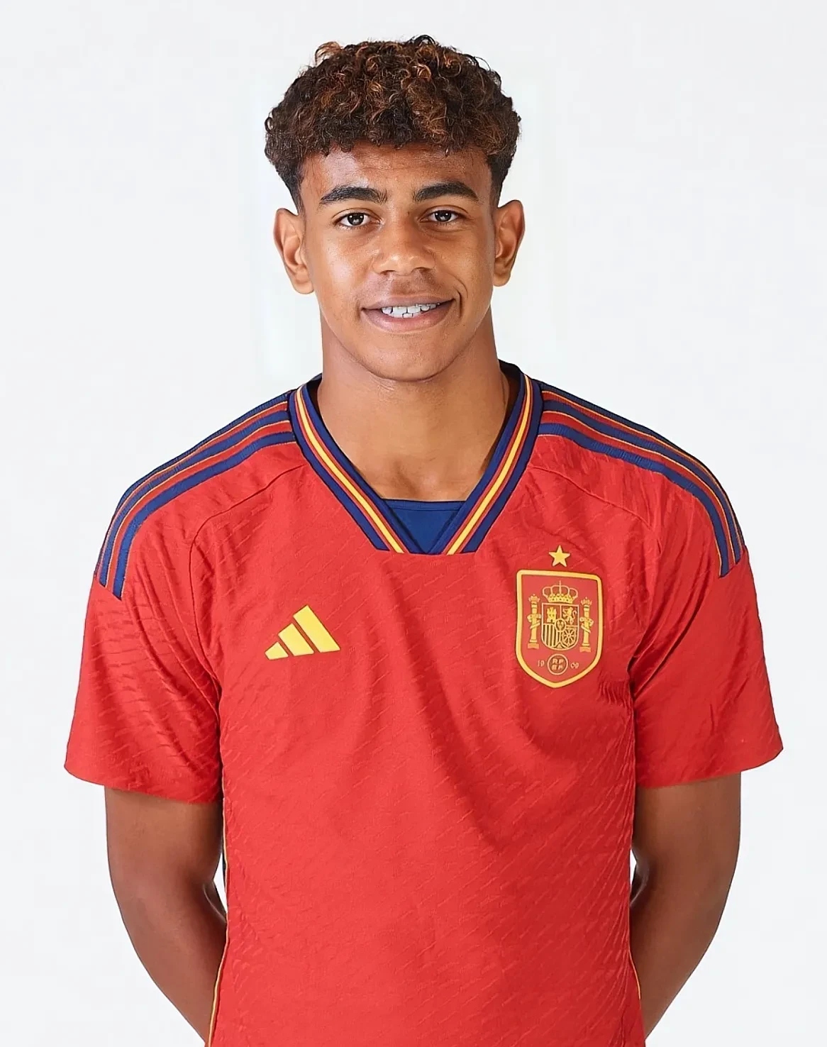 火爆德比，费内巴切vs加拉塔萨雷赛前双方球员就开始发生冲突