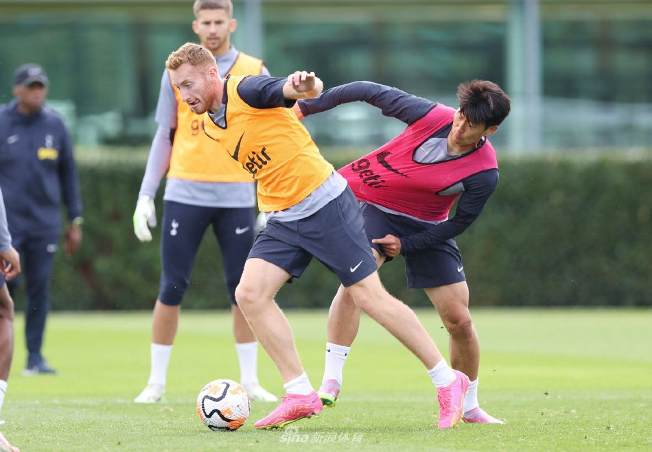 女报评论 ｜ 不能任由荒野求生赛事野蛮生长