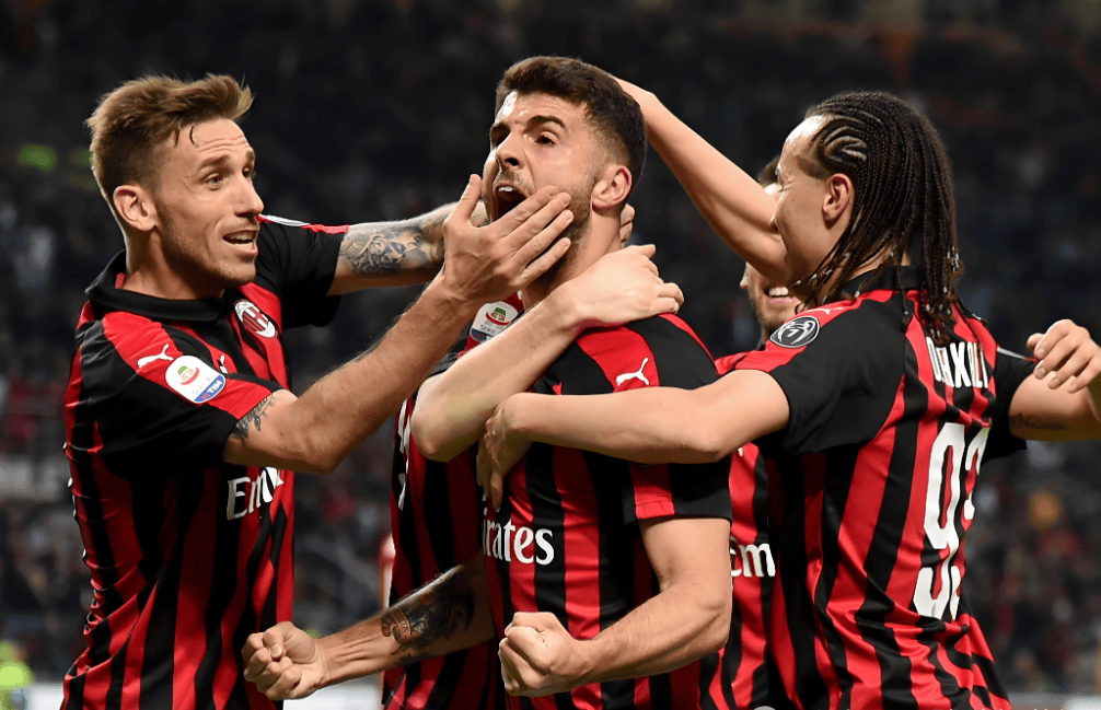 李磊谈足协杯夺冠：老将终会落幕，所以我们特别珍惜这个机会（李磊谈足协杯夺冠：老将终有谢幕日，我们尤为珍惜这次机会）