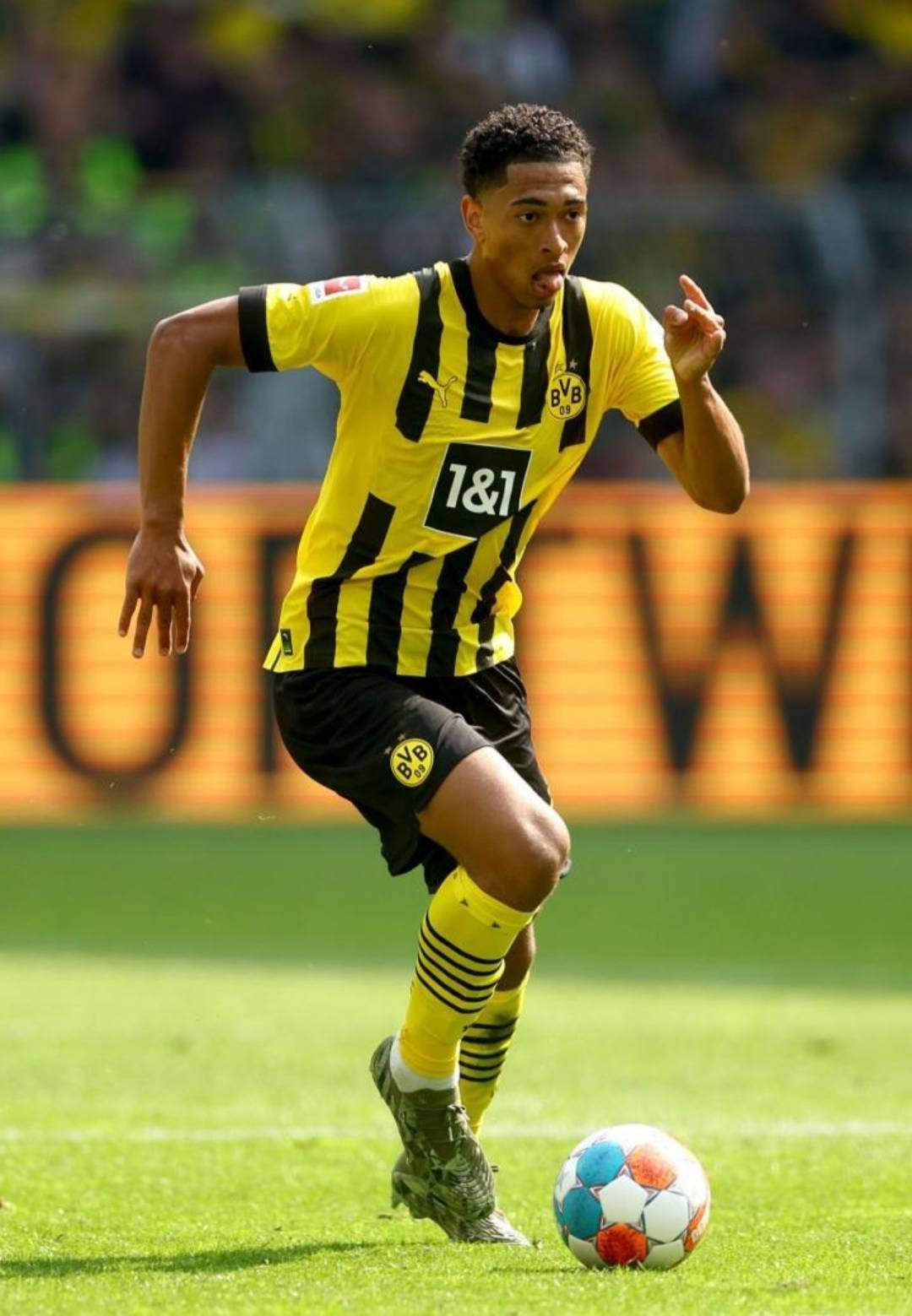 鹈鹕教练：琼斯和普尔的恢复进度相似，我们正让他们尽快归队