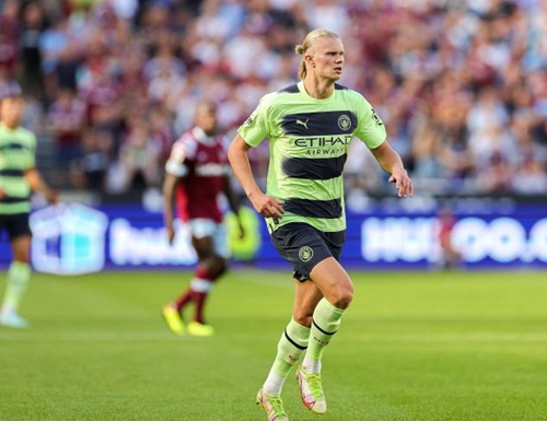 尤文官方：鲁加尼右腿内侧腓肠肌中度损伤；据悉将缺席6周（尤文通报：鲁加尼右腿内侧腓肠肌中度受损，预计休战6周）