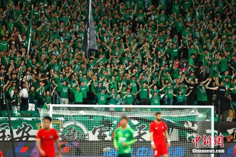 跟队：阿拉巴确定离队吕迪格或去沙特 皇马关注雅奎特 施洛特贝克（队记：阿拉巴确认离队，吕迪格或赴沙特；皇马关注雅奎特与施洛特贝克）