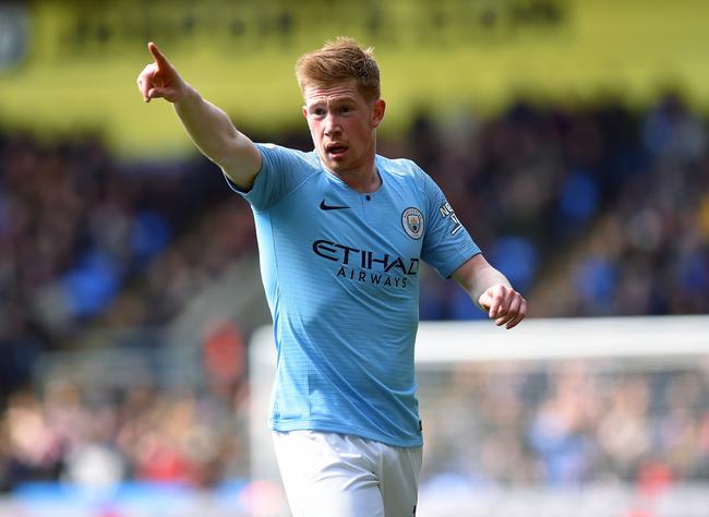 中国移动咪咕首部短道速滑题材微短剧《冰上双子星》哈尔滨开机